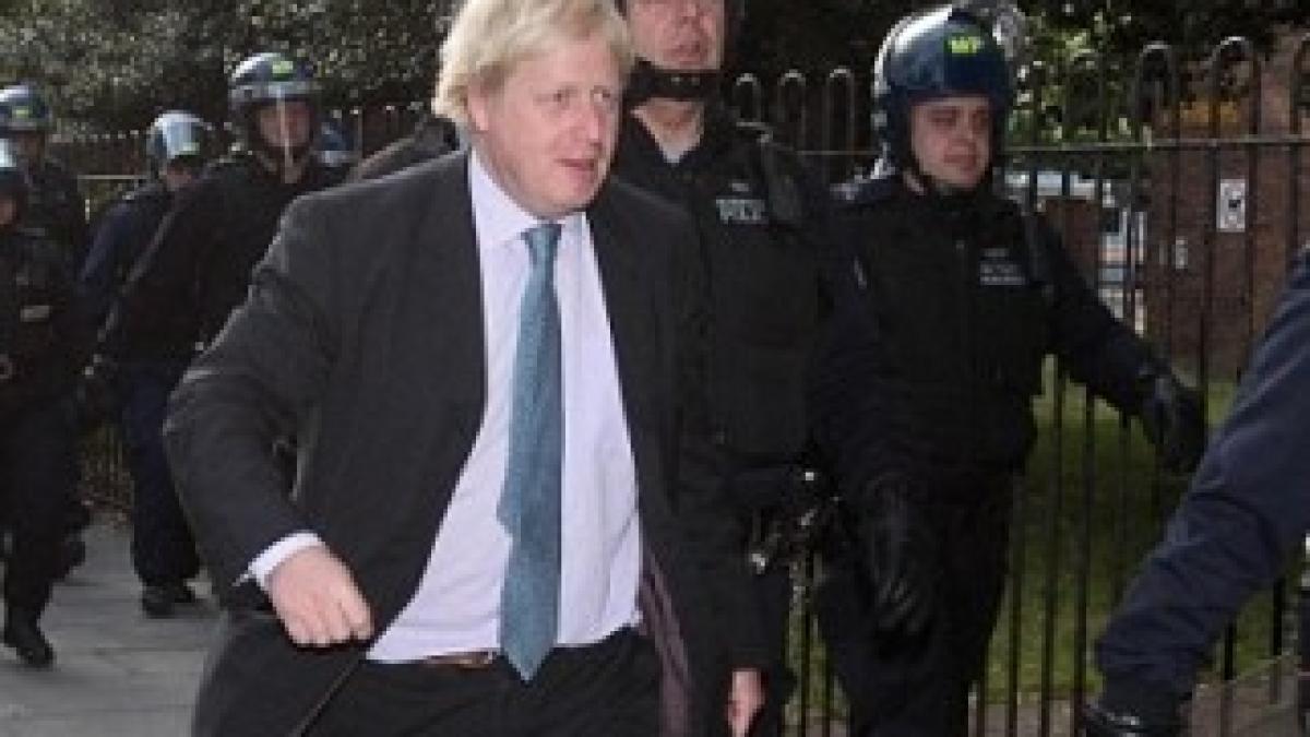 article-0-0C77B34D00000578-31_472x259