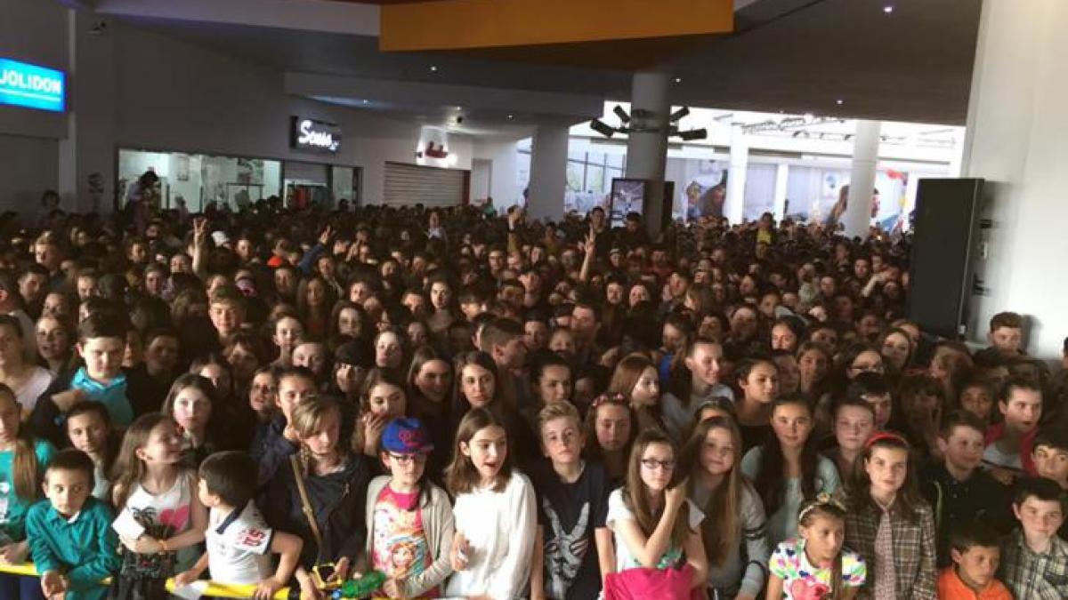 carlas_dreams_49905500