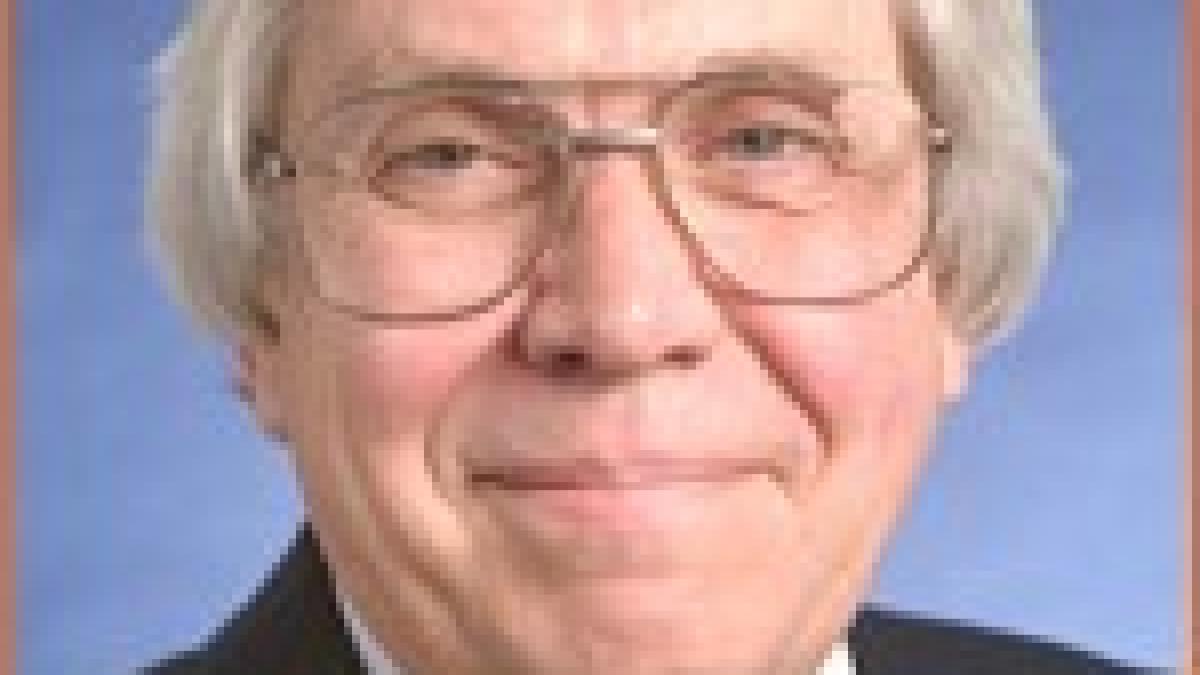 08christians_clifford_46876200