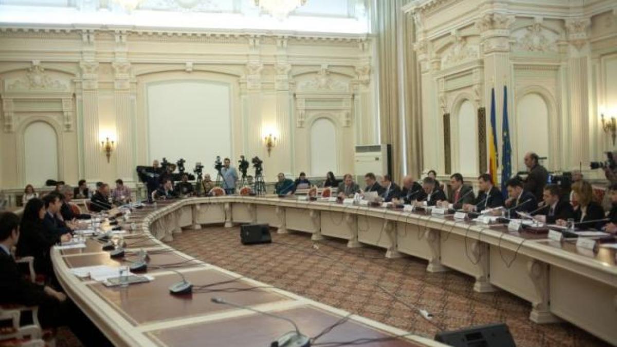 bugetul_de_stat_pe_2014_adoptat_de_comisiile_parlamentare_urmeaza_dezbaterile_si_vot_pe_anexe_18467988_81751300