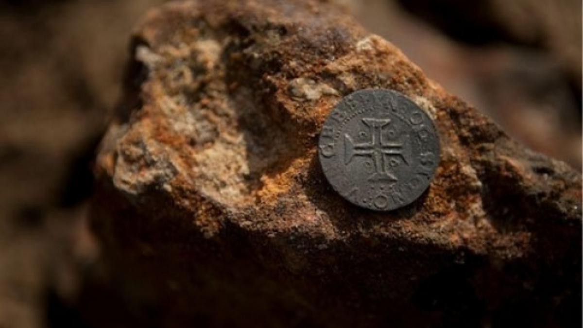 monded_88814200_91422800