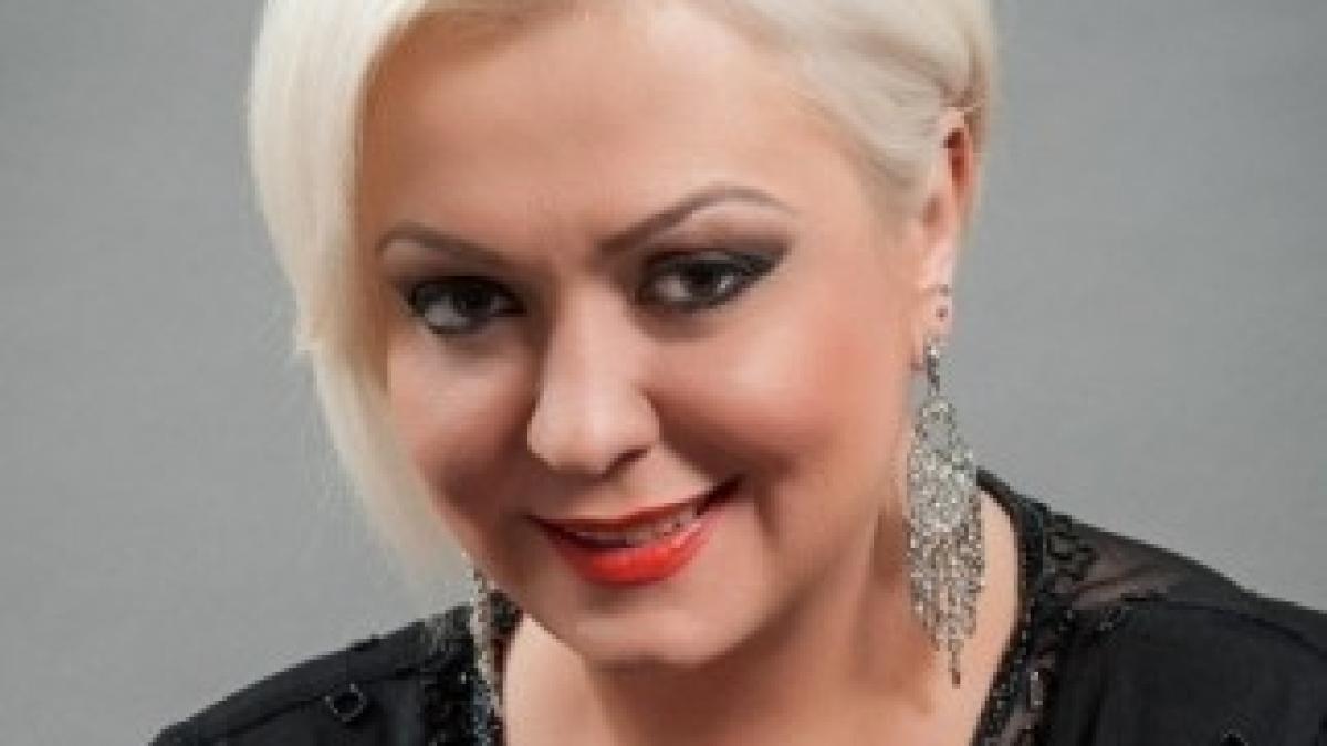 monica_anghel_71417700_19580100_26630900