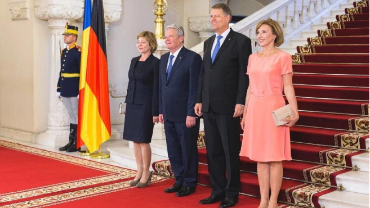 screen_shot_2016_06_21_at_18_06_33_45937400