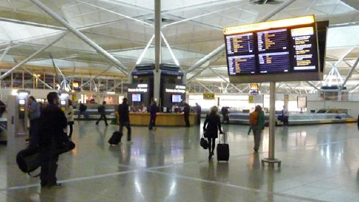 mini_cab_stansted_airport1_60064100