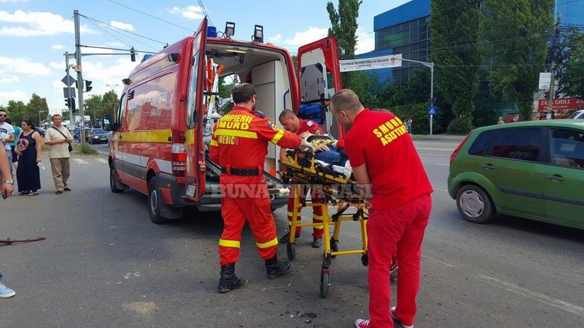accident grav produs de o oferi a incepatoare apte persoane ranite