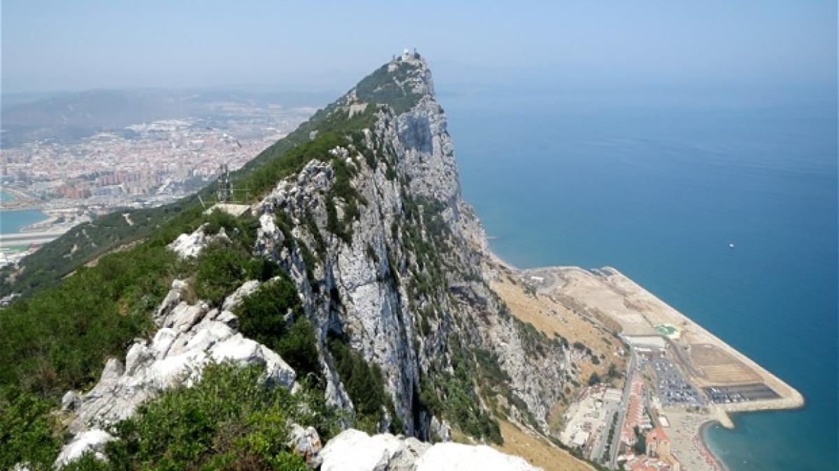 gibraltar_rock_2635876b_86022400