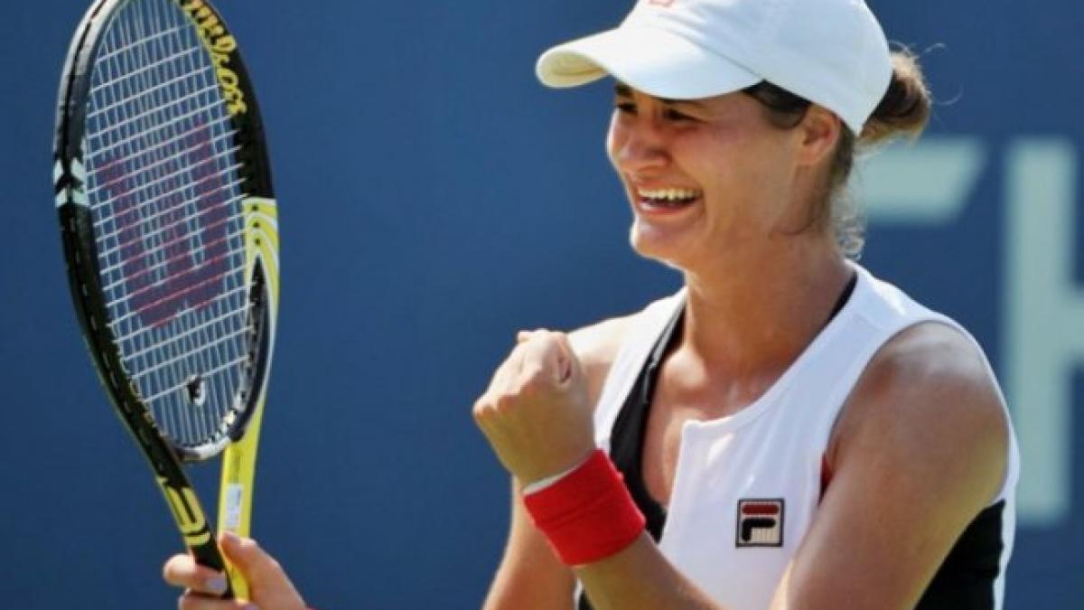 monica_niculescu_52494200