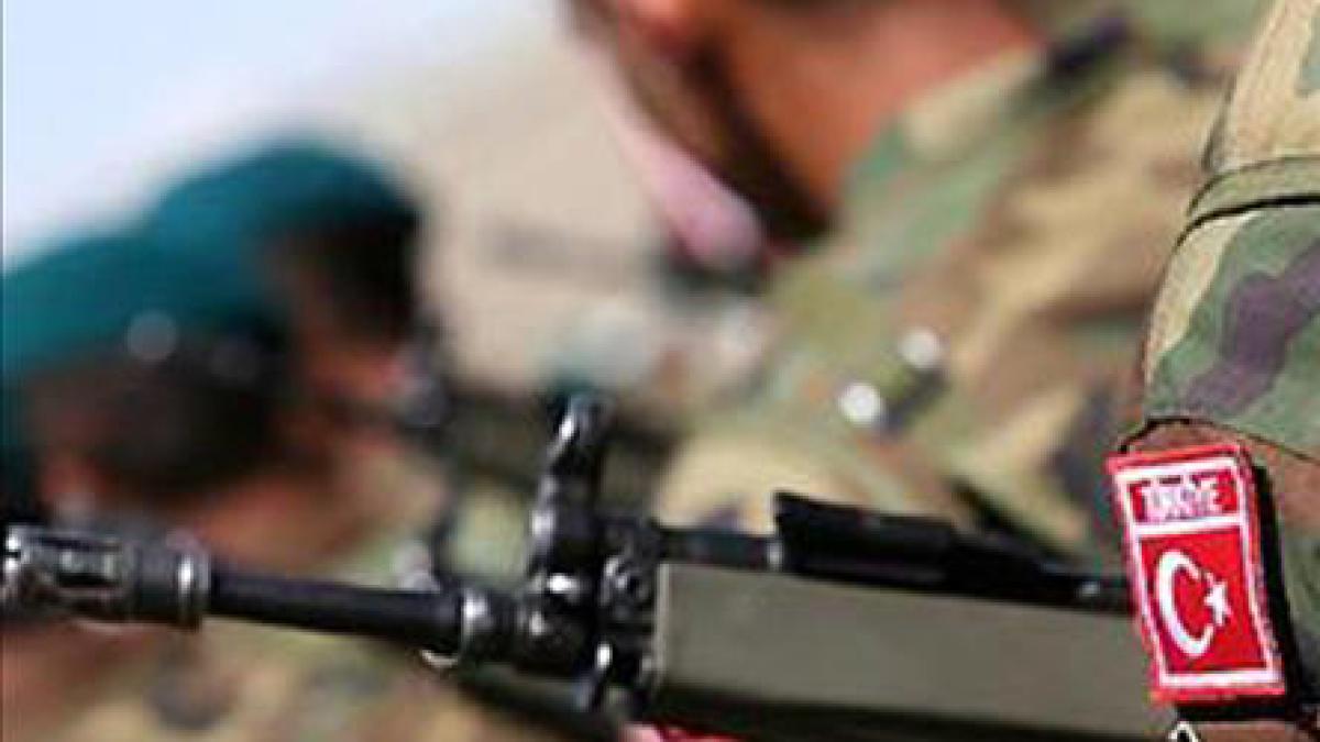 turkish_army_211011_85989400