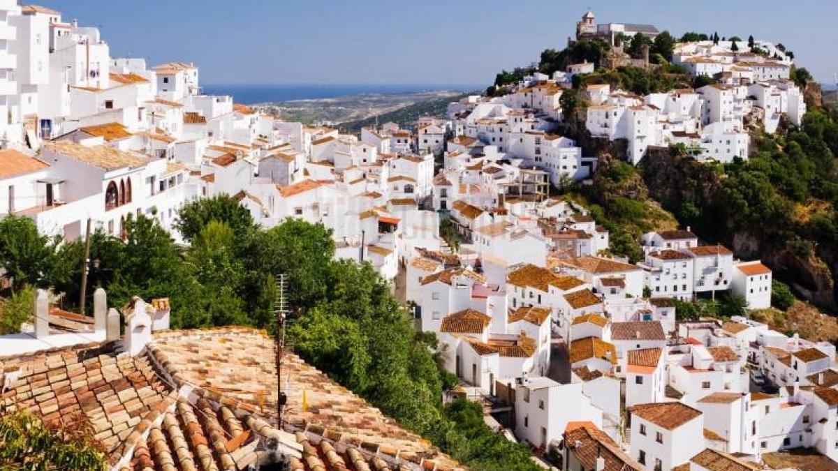 marina_98551300_94759900