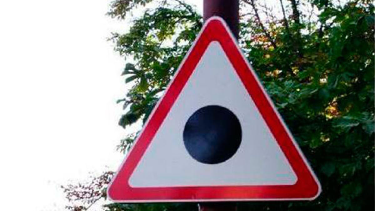 semn_circulatie_12528100