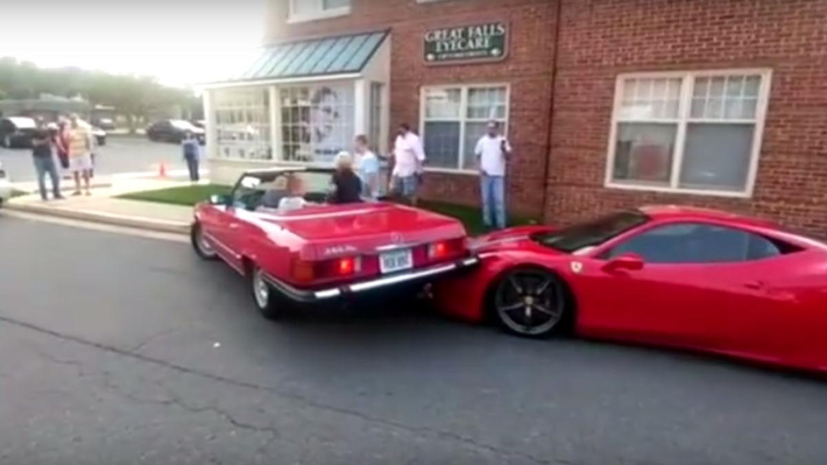 imagine de co mar pentru posesorul unui ferrari de 300 000 de dolari