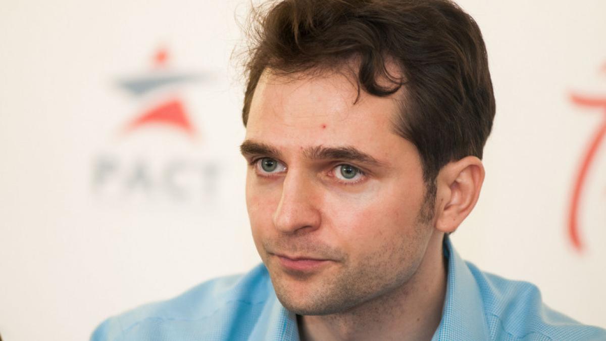 sebastian_burduja_60991800