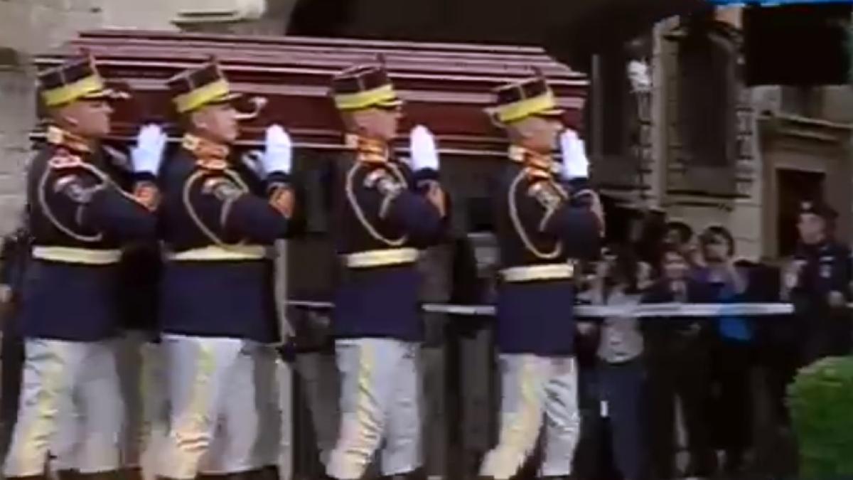 funeralii_regina_ana_47407400