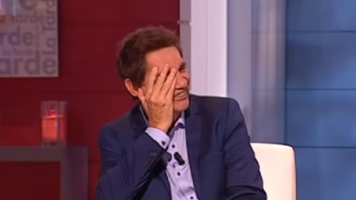 prezentator tv certat in direct de mama sa