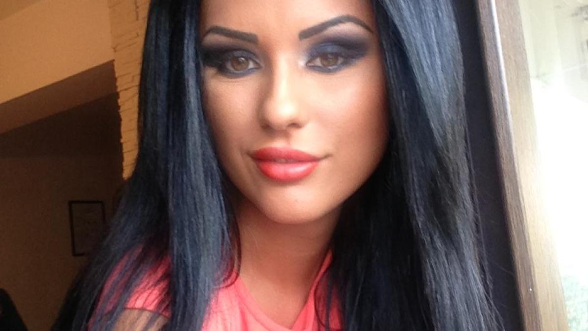 daniela_crudu_2_60829300