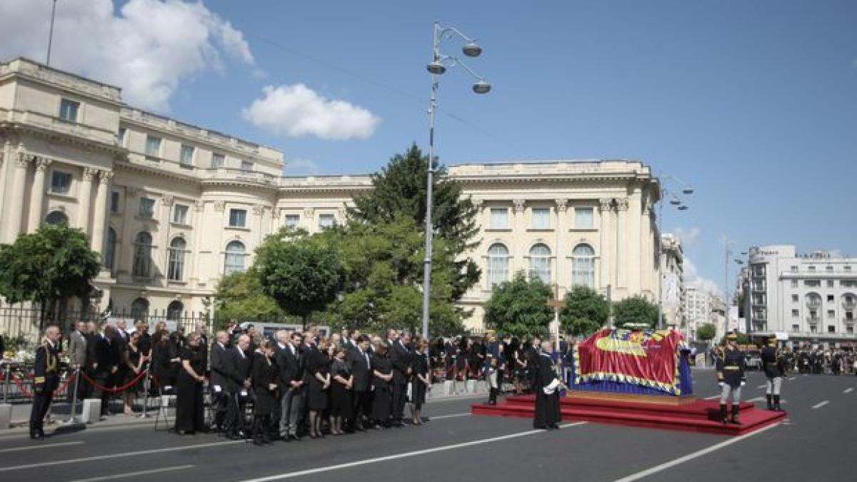 funeralii_regina_ana_66754400