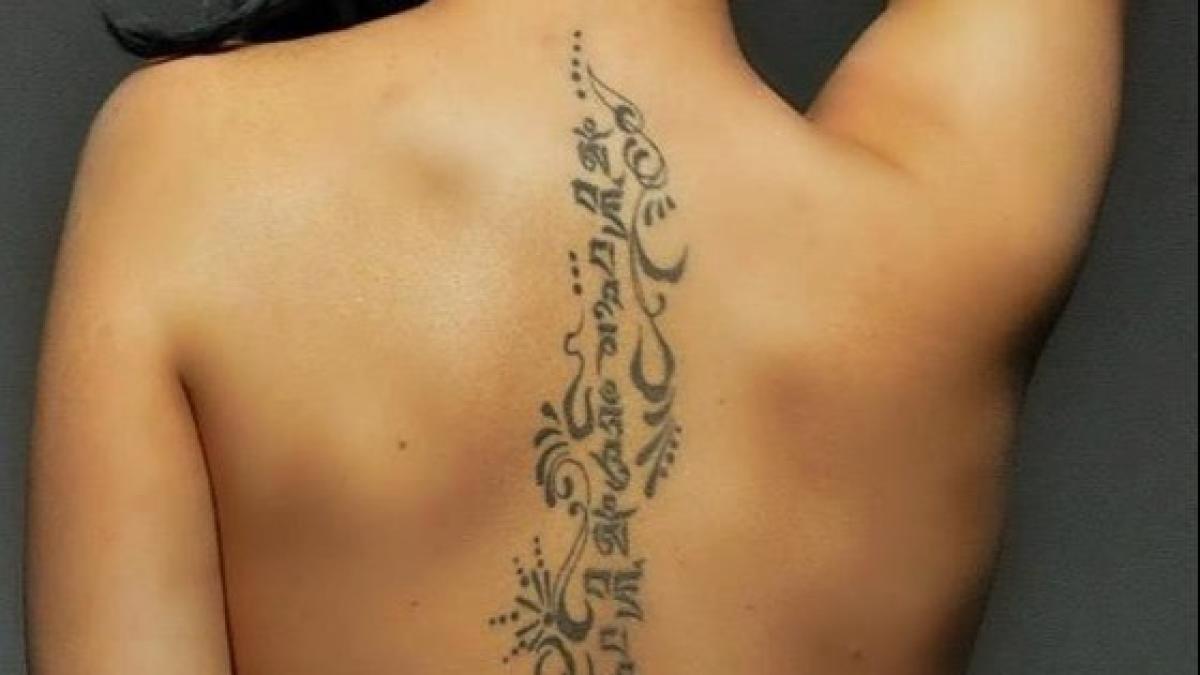 femeie_cu_spatele_39837000