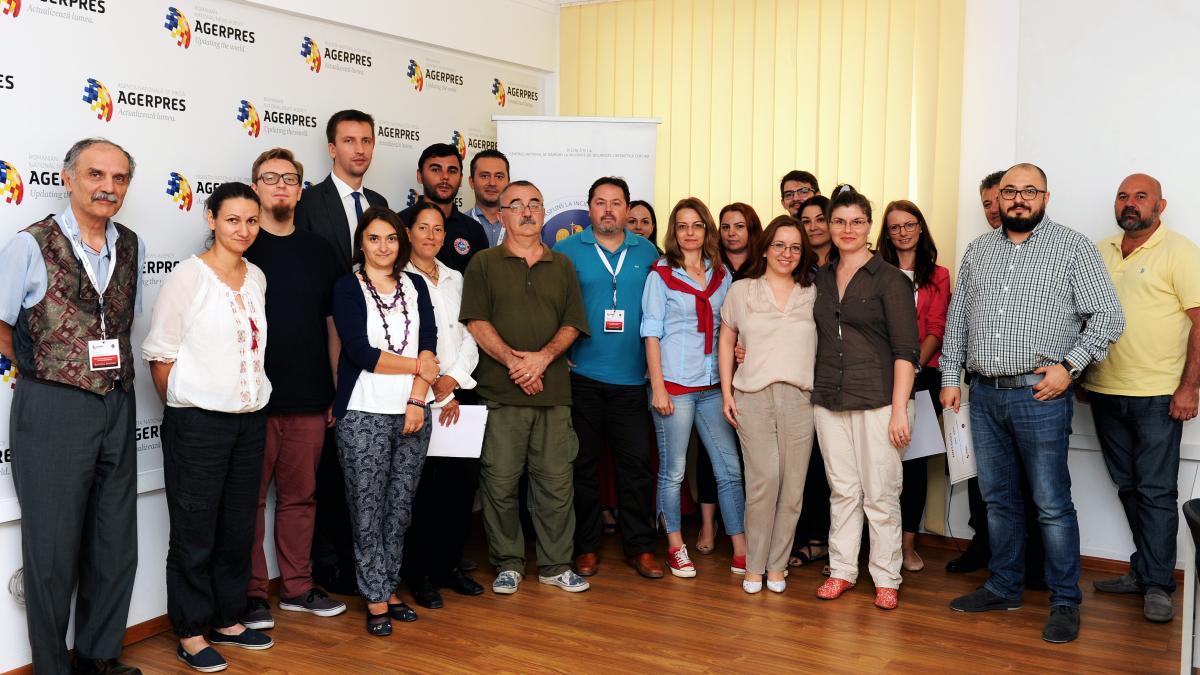 echipa_agerpres_alaturi_de_trainerii_cert_ro_05932400