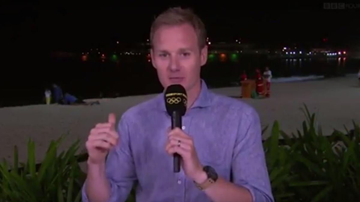 reporter bbc pus intr o situa ie jenanta in timp ce transmitea de la rio