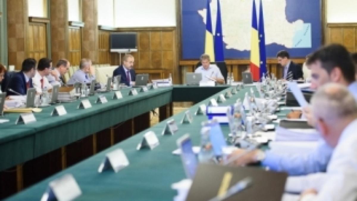 guvern_ciolos_08239300_74329900_32015500