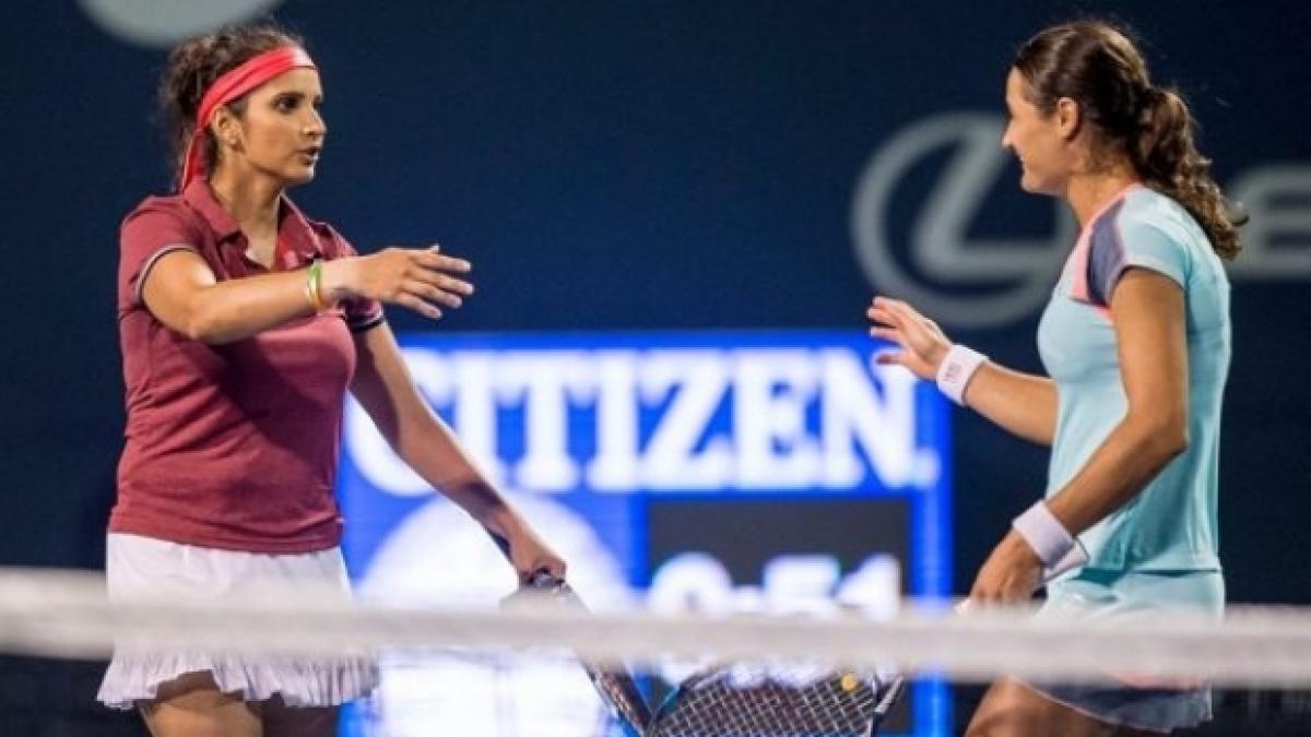 monica_niculescu_si_sania_mirza_semifinalele_probei_de_dublu_la_new_haven_578x420_58793000_23025500