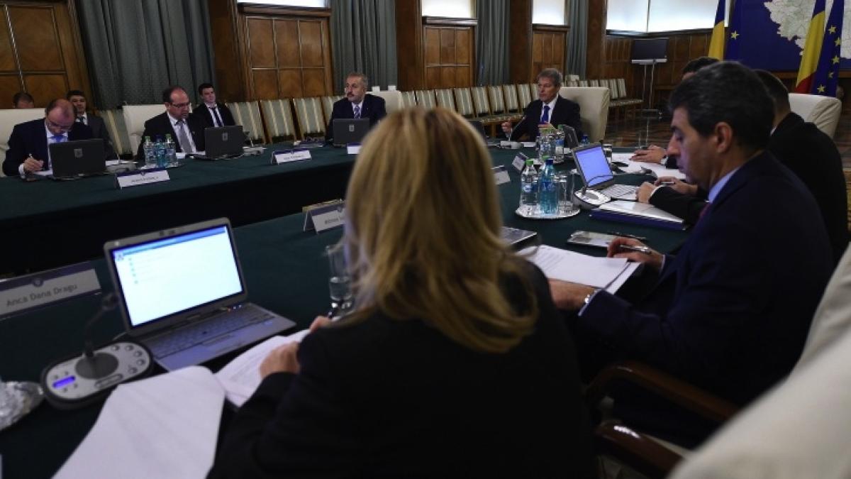 guvern_ciolos_96736400