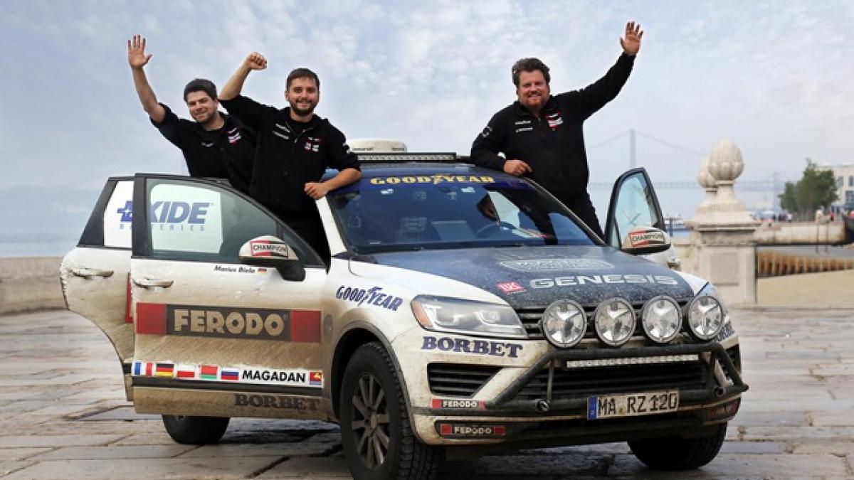 federal_mogul_world_record_drive_01_kl_low_res_69887100