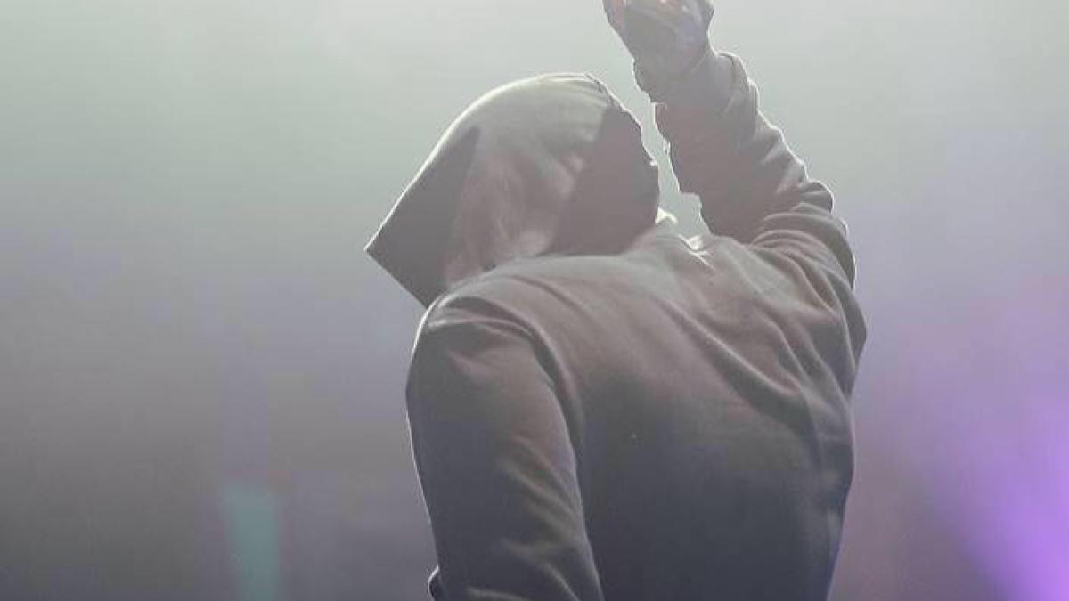 13179409_769359623165263_1580043511828537518_n_26404800