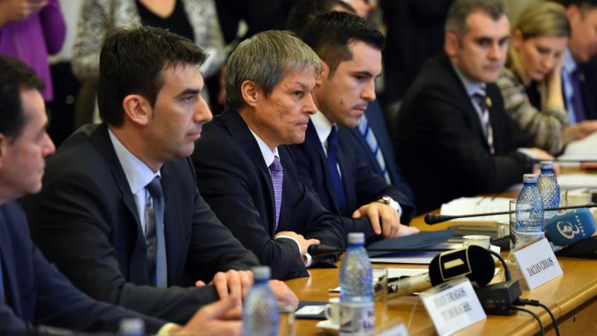 dragos_tudorache_dacian_ciolos_50695800