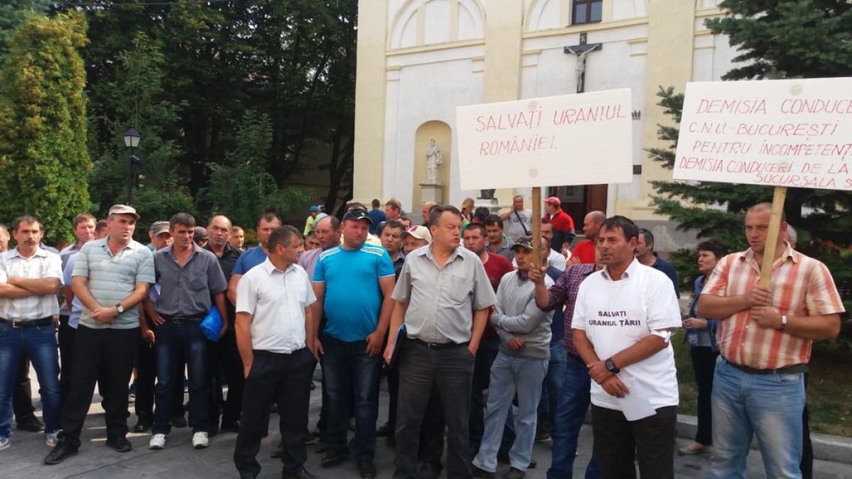 mineri_uraniu_protest_1_37117000