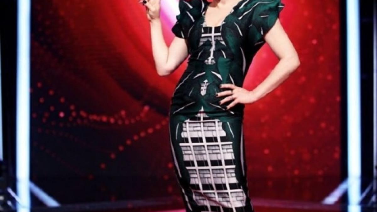 loredana_groza_09455300_10713400