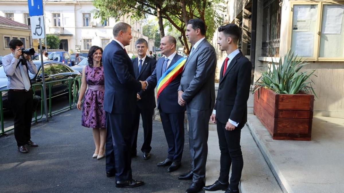 baluta___iohannis_59847800