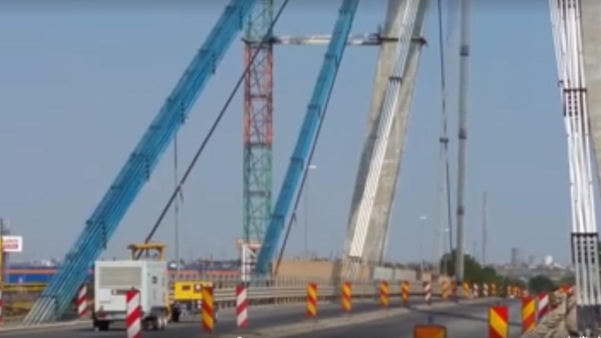 pod_agigea_1_72706300