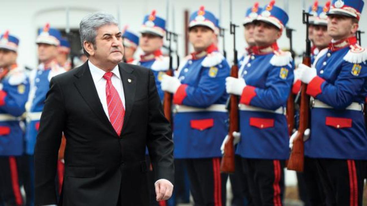 oprea_defilare_armata_17809700