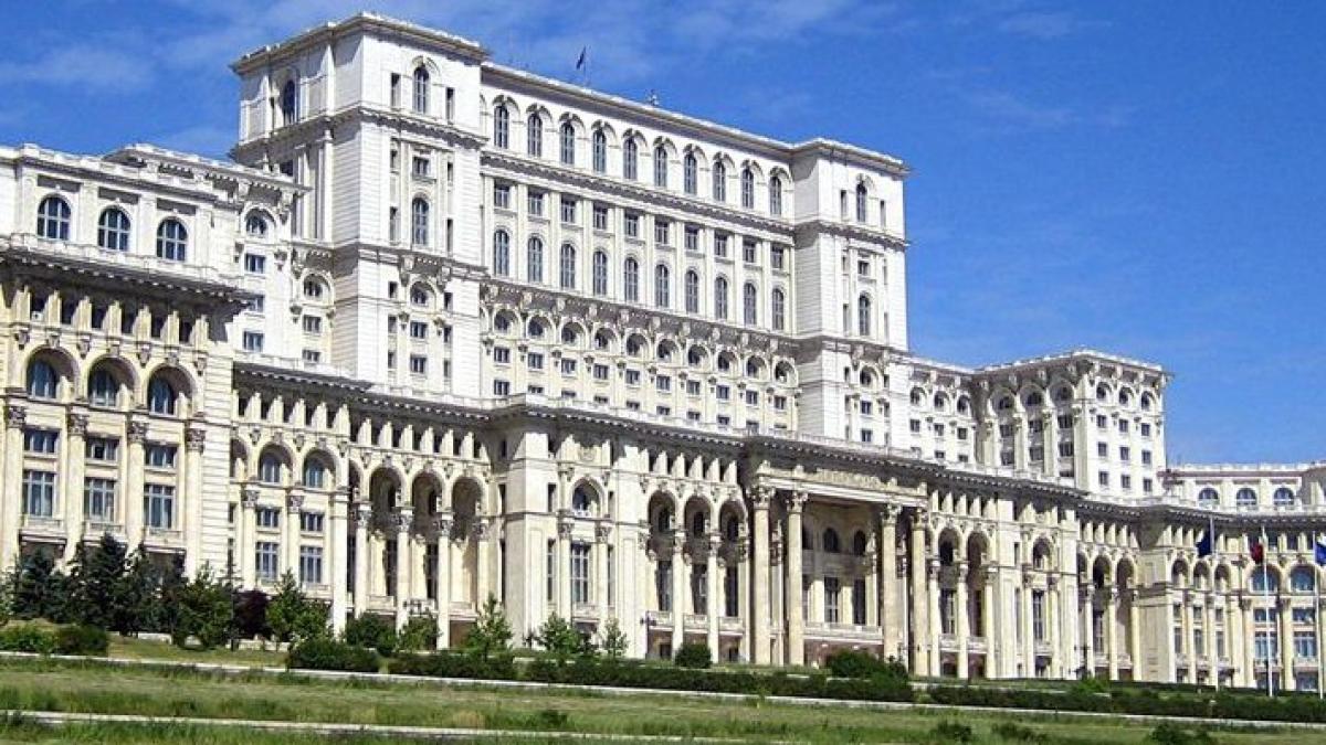 70d0236375bac436d8e2054170e96a341d8dacad_11862900