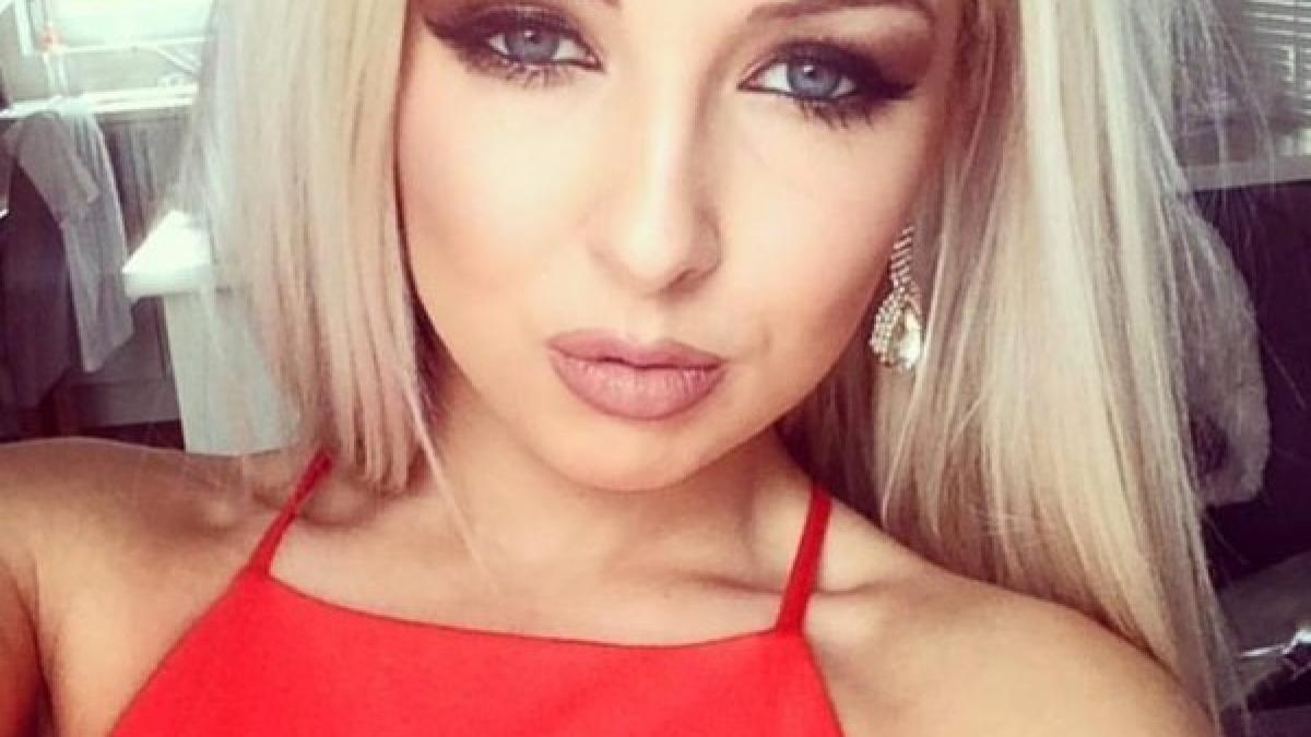 tanara_frumoasa_89814300