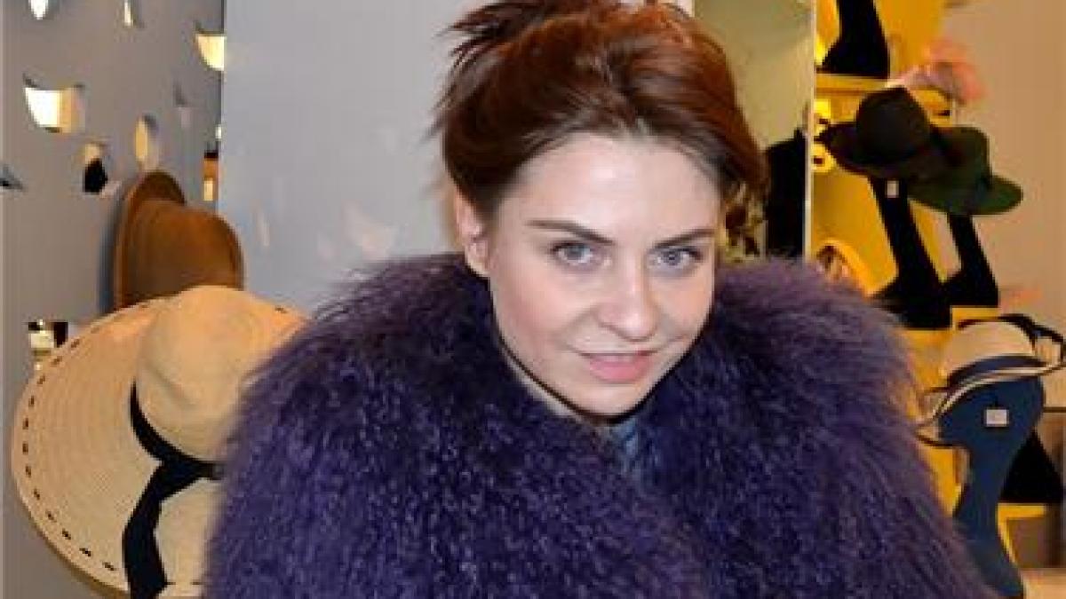 adina_buzatu_nemultumita_de_rabatul_la_calitate_din_industria_modei_27307500