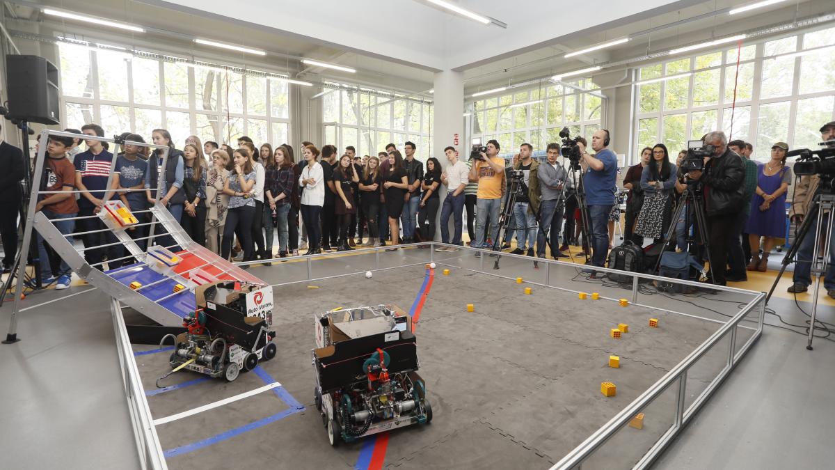 robot_first_tech_challenge_romania_3_19101500