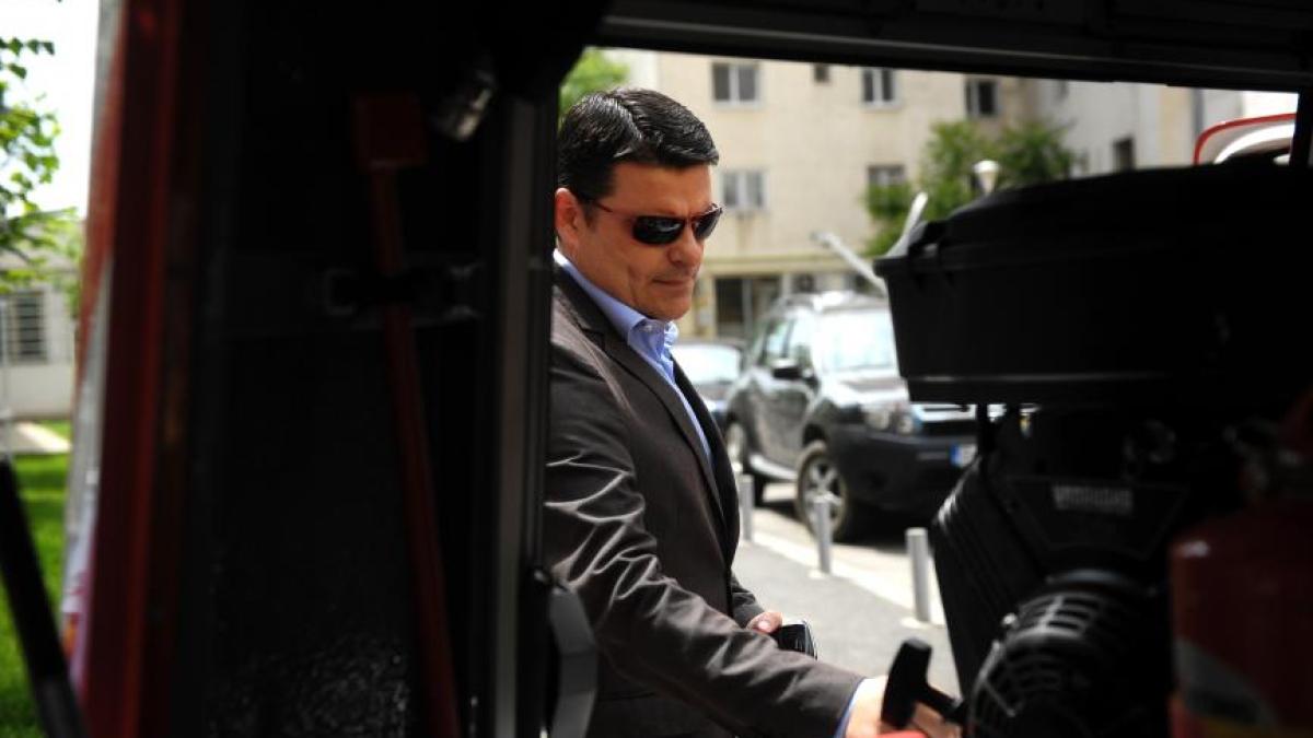 radu tudor amendat pentru o tire gre ita sanc iunea a fost cat salariul