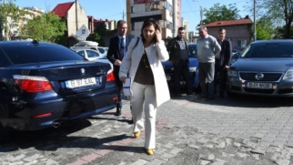 raluca_pruna_33890000_28549500