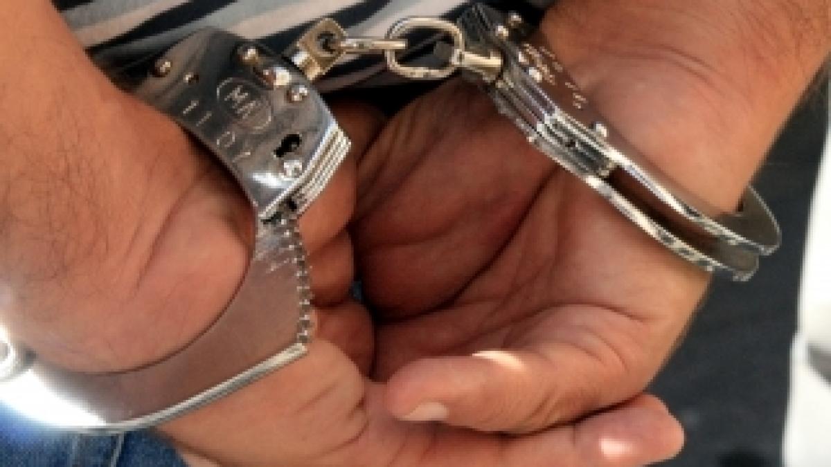 arestat_89573600_45466800