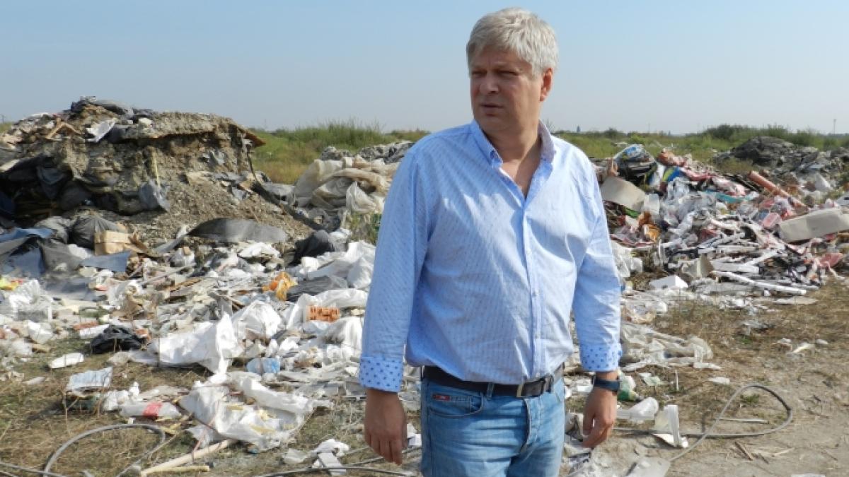 apel pentru inchiderea gropilor de gunoi care otravesc aerul capitalei