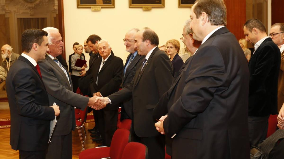 14691376_1244449682281004_3189529638280488834_o_1_82806200