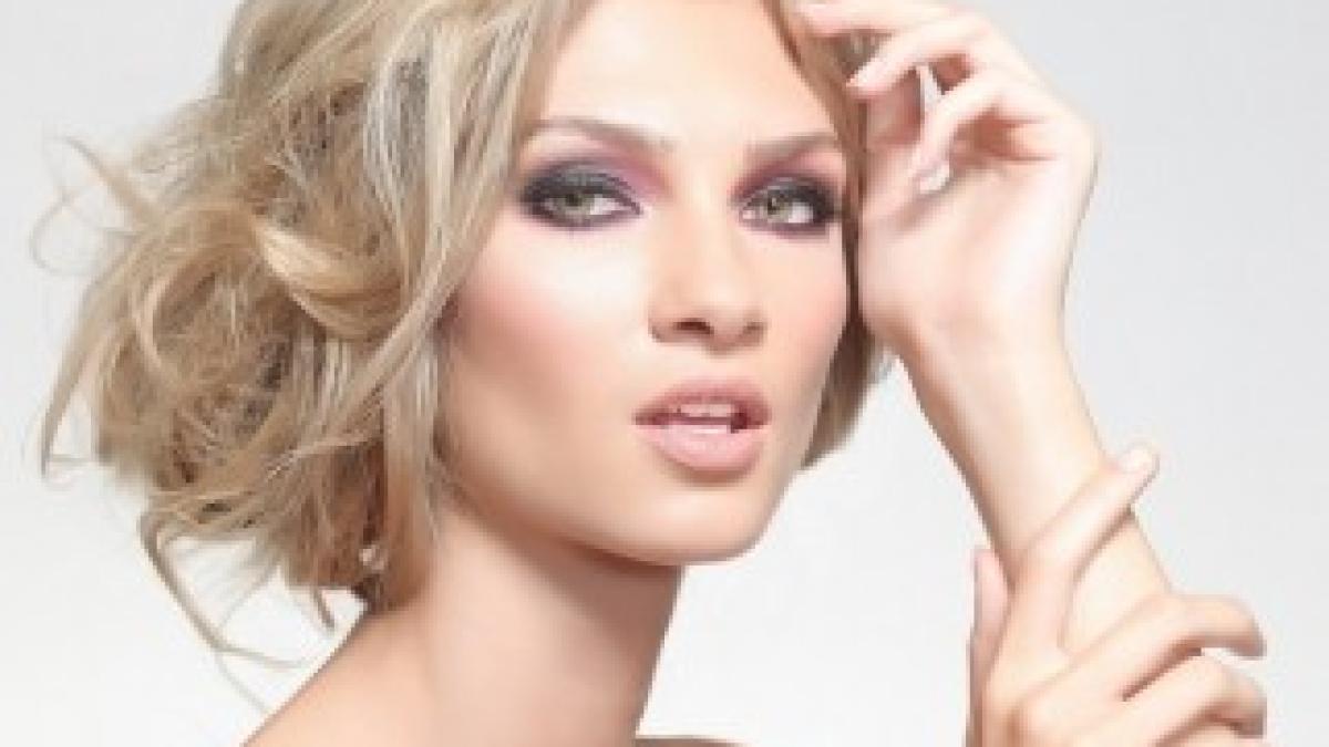 madalina-draghici-si-dana-argesan-iti-prezinta-tendintele-verii-in-machiaj-foto-si-video_1_2