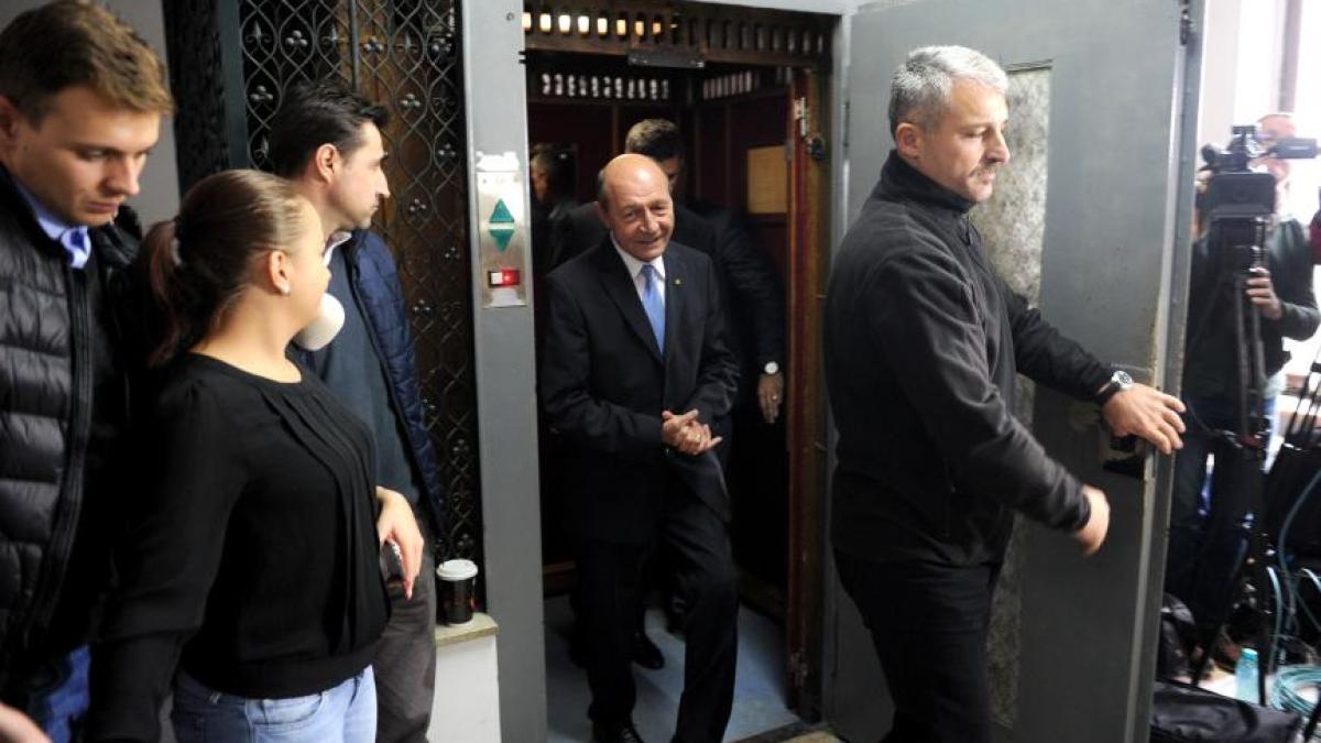 traian_basescu_antena_3_corlatean_15193100