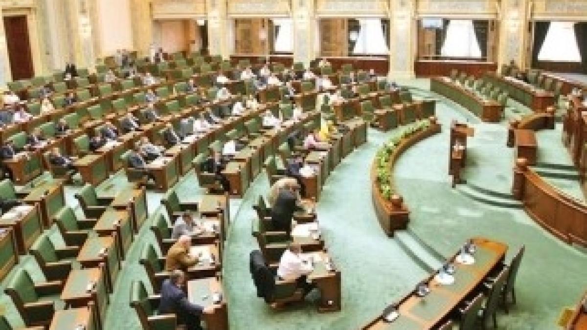 senat_75202600_22614600