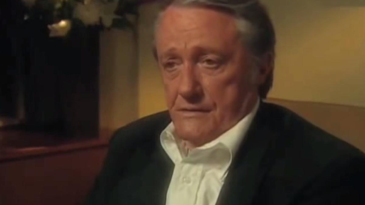 robert_vaughn_34775600