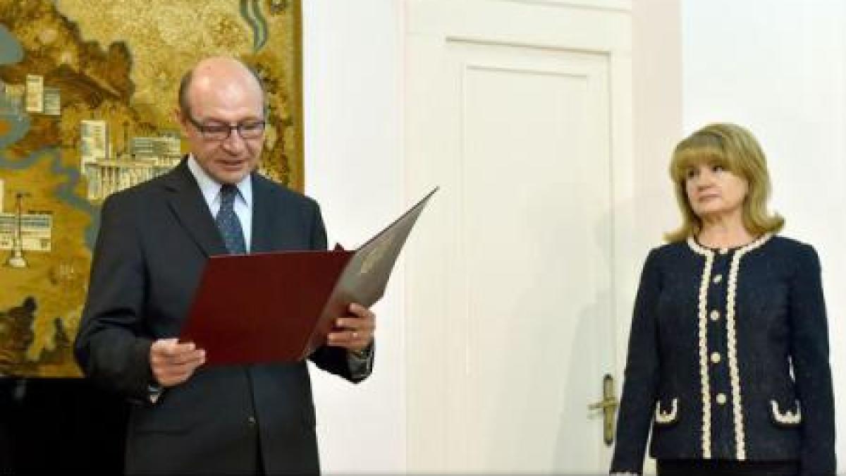 basescu_cetatenie_moldova_08482500