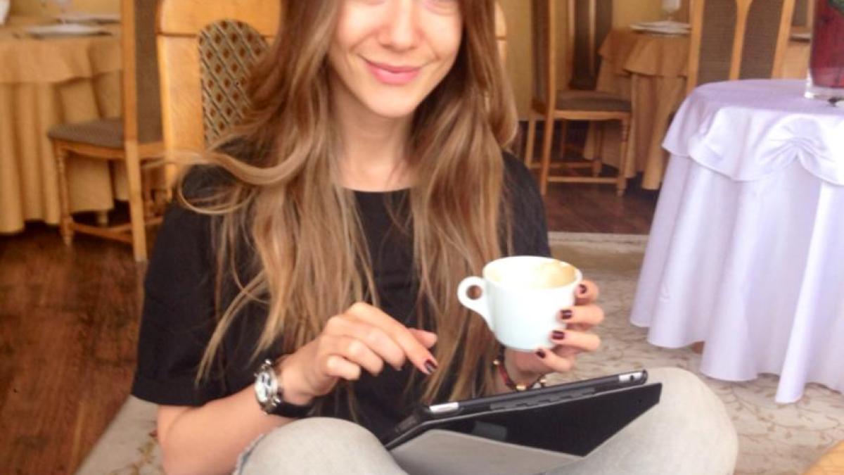 adela_popescuqqq_92719400