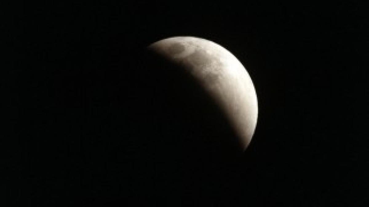 nasa_lunar_eclipse_005